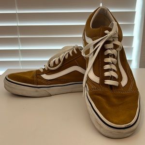 Men’s 10 Vans Old Skool